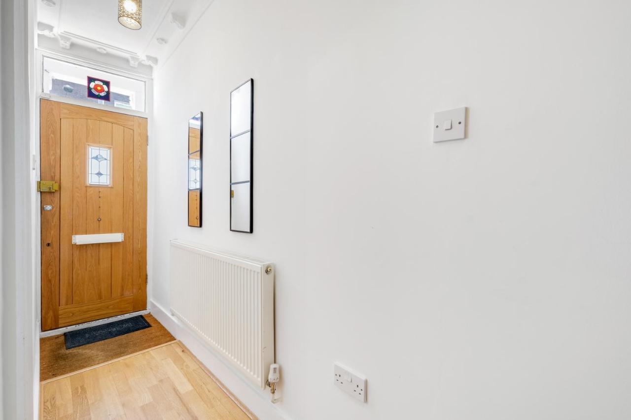 Luxury 3 Bedroom 2 Bathroom House, Fulham By 360Stays Londýn Exteriér fotografie